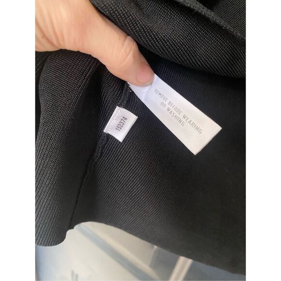 Ann Taylor NWT Black Knit Crop Jacket Blazer, Size Medium, MSRP $68 - Picture 3 of 10